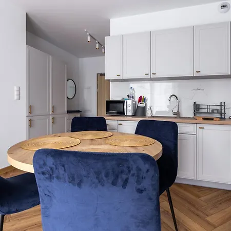 Skandinavia Deluxe By Bookinghost Apartment