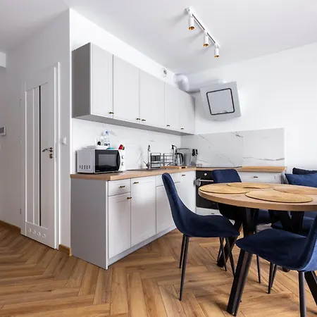 Skandinavia Deluxe By Bookinghost Apartment